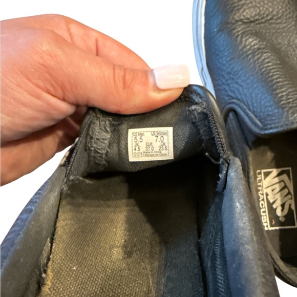 Vans Classic Black Slip-On Leather Shoes - Picture 6 of 8